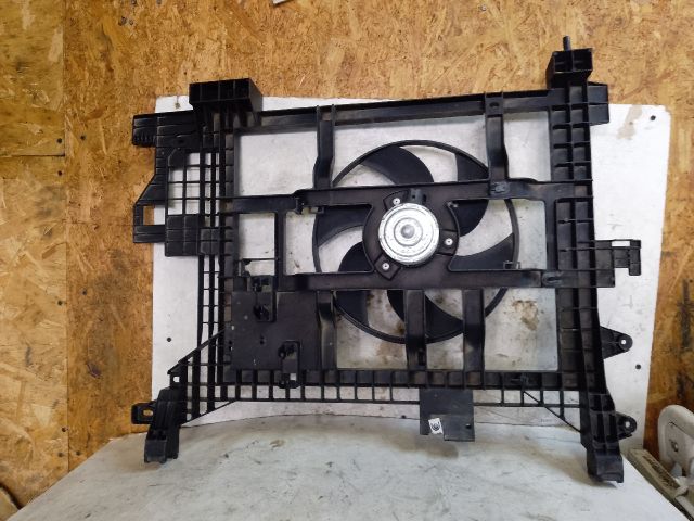 bontott DACIA DUSTER Hűtőventilátor