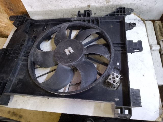 bontott DACIA DUSTER Hűtőventilátor