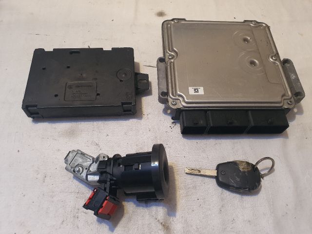 bontott DACIA DUSTER Immobilizer Elektronika