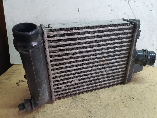 bontott DACIA DUSTER Intercooler