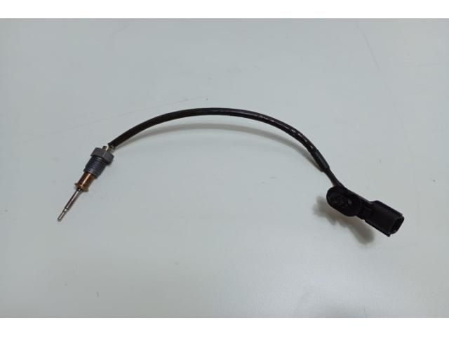 bontott DACIA DUSTER Jeladó (Magában)