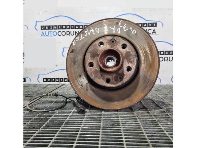 bontott DACIA DUSTER Jobb első Csonkállvány