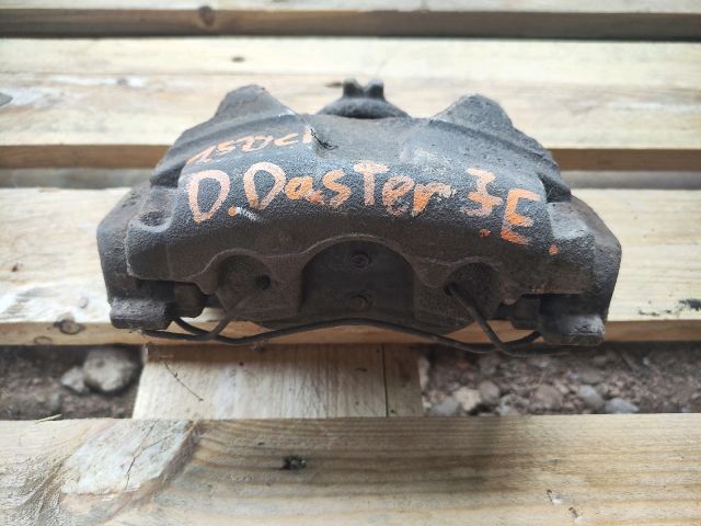 bontott DACIA DUSTER Jobb első Féknyereg Munkahengerrel