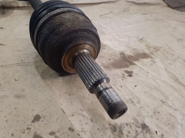 bontott DACIA DUSTER Jobb Féltengely