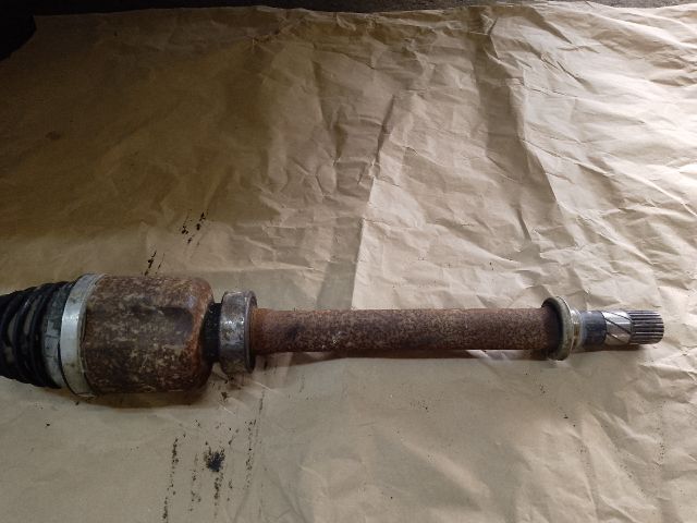 bontott DACIA DUSTER Jobb Féltengely