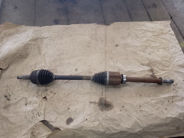 bontott DACIA DUSTER Jobb Féltengely