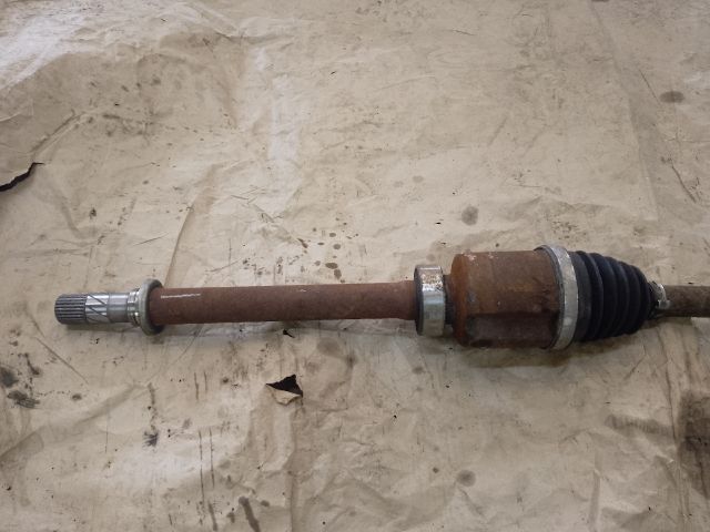 bontott DACIA DUSTER Jobb Féltengely