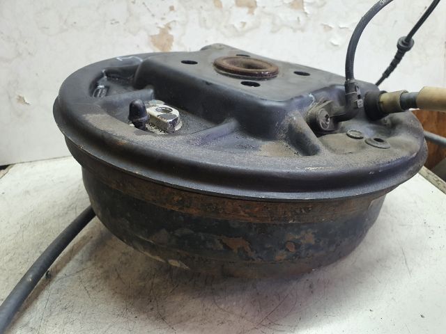 bontott DACIA DUSTER Jobb hátsó Kerékagy