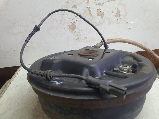 bontott DACIA DUSTER Jobb hátsó Kerékagy