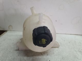 bontott DACIA DUSTER Kiegyenlítő Tartály