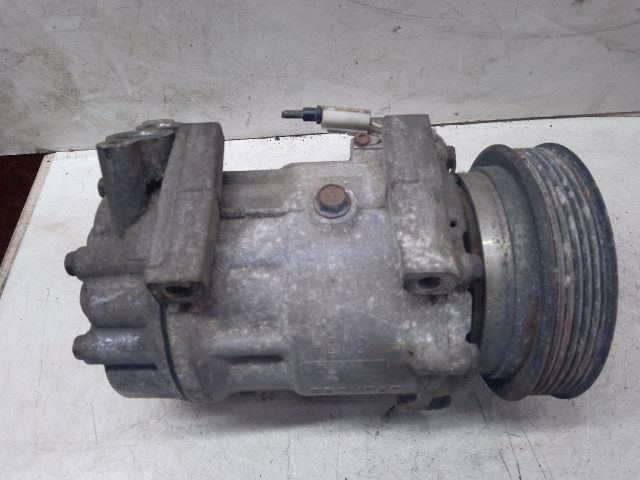 bontott DACIA DUSTER Klímakompresszor