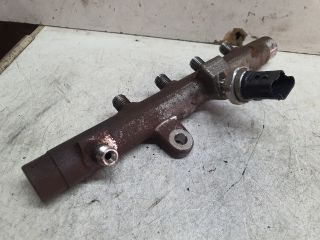 bontott DACIA DUSTER Közösnyomócső