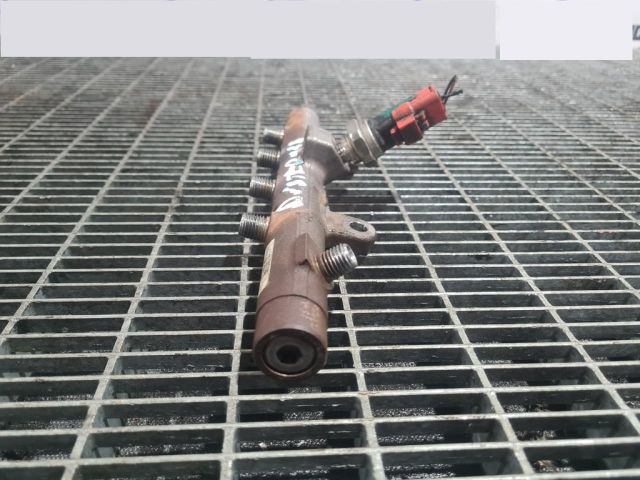 bontott DACIA DUSTER Közösnyomócső