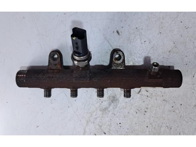 bontott DACIA DUSTER Közösnyomócső