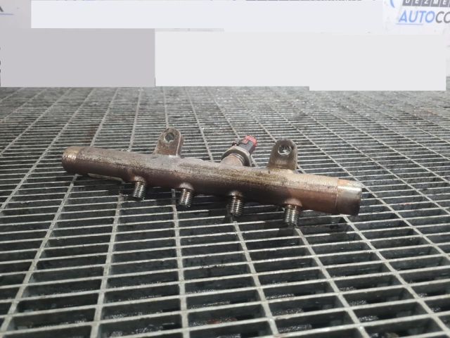 bontott DACIA DUSTER Közösnyomócső