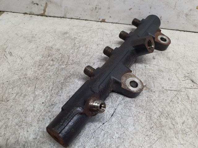 bontott DACIA DUSTER Közösnyomócső