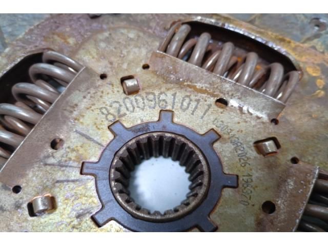 bontott DACIA DUSTER Kuplung Szett Lendkerékkel