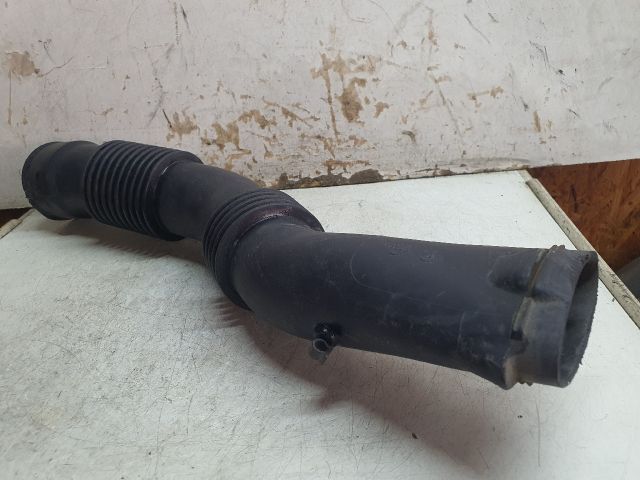 bontott DACIA DUSTER Légbeömlő Cső