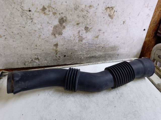 bontott DACIA DUSTER Légbeömlő Cső