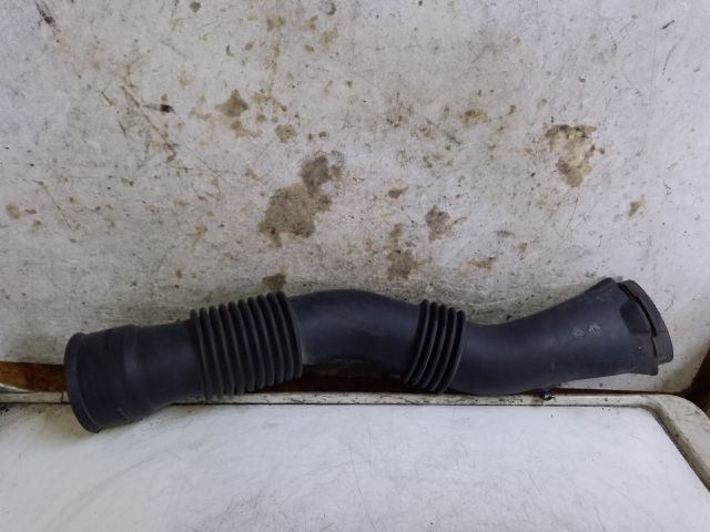 bontott DACIA DUSTER Légbeömlő Cső
