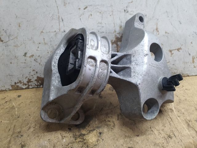 bontott DACIA DUSTER Motor Tartó Bak (Fém)