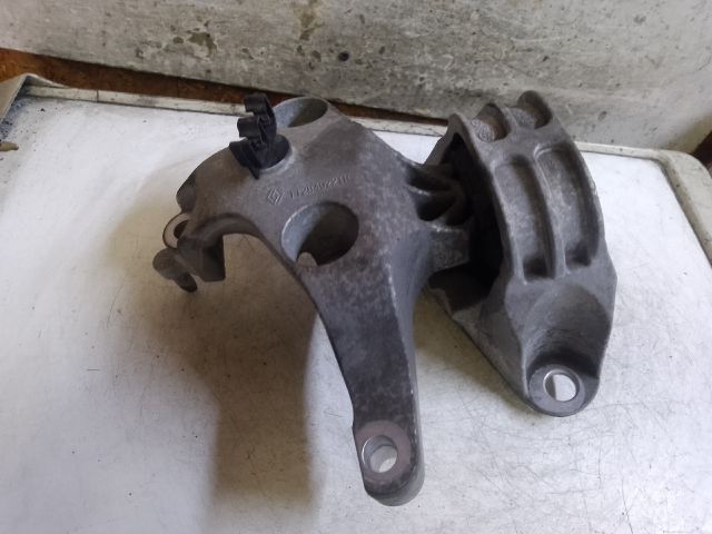 bontott DACIA DUSTER Motor Tartó Bak (Fém)