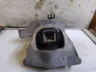 bontott DACIA DUSTER Motor Tartó Bak (Fém)