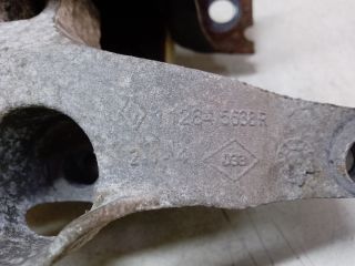 bontott DACIA DUSTER Motor Tartó Bak Jobb