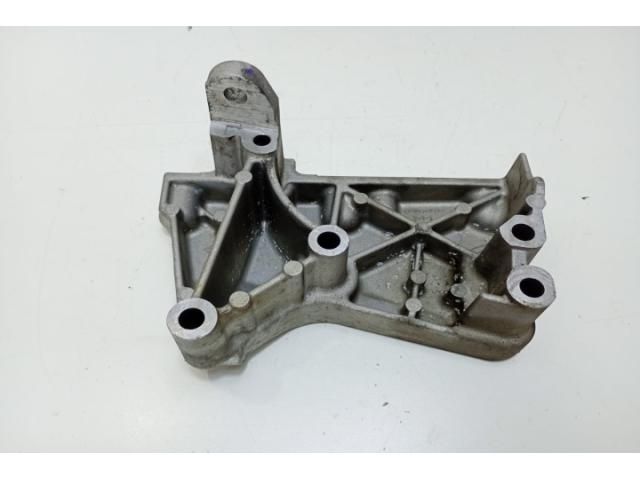 bontott DACIA DUSTER Motor Tartó Bak (Pozíciófüggetlen)