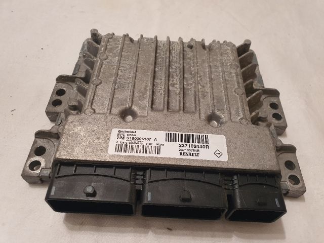 bontott DACIA DUSTER Motorvezérlő