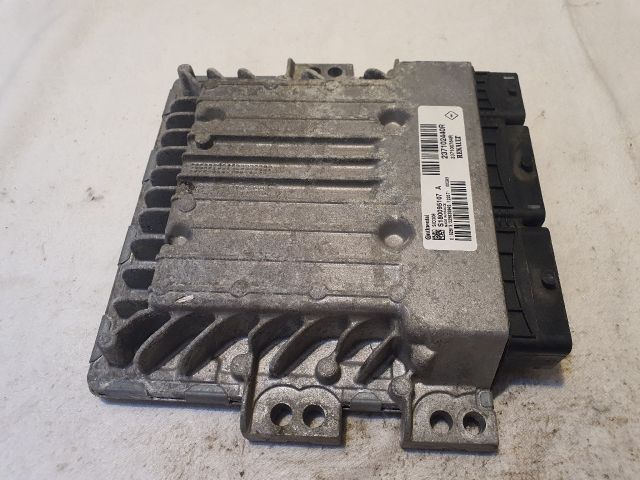 bontott DACIA DUSTER Motorvezérlő