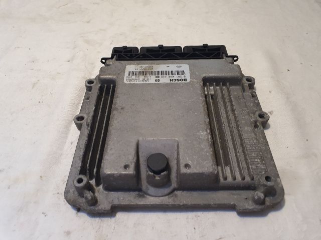 bontott DACIA DUSTER Motorvezérlő