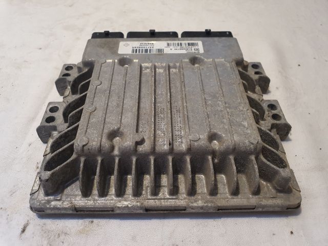 bontott DACIA DUSTER Motorvezérlő