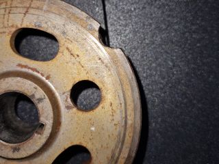 bontott DACIA DUSTER Nagynyomású Szivattyú Bordáskerék / Lánckerék