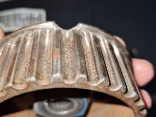 bontott DACIA DUSTER Nagynyomású Szivattyú Bordáskerék / Lánckerék