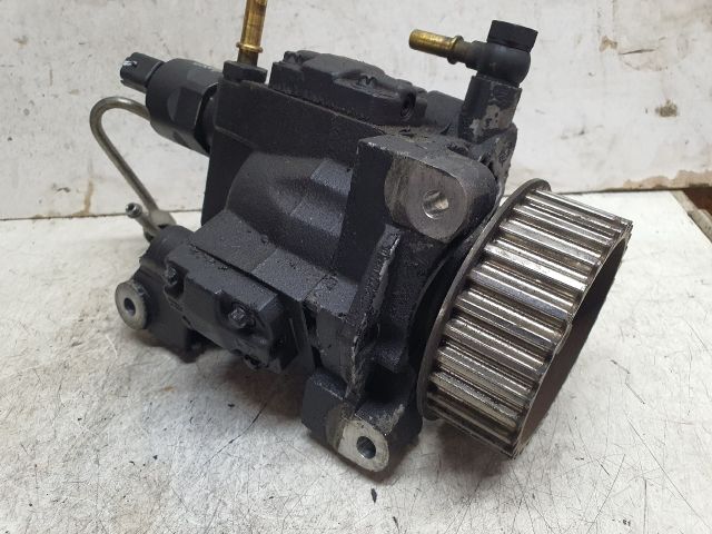 bontott DACIA DUSTER Nagynyomású Szivattyú