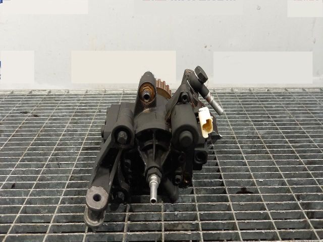 bontott DACIA DUSTER Nagynyomású Szivattyú