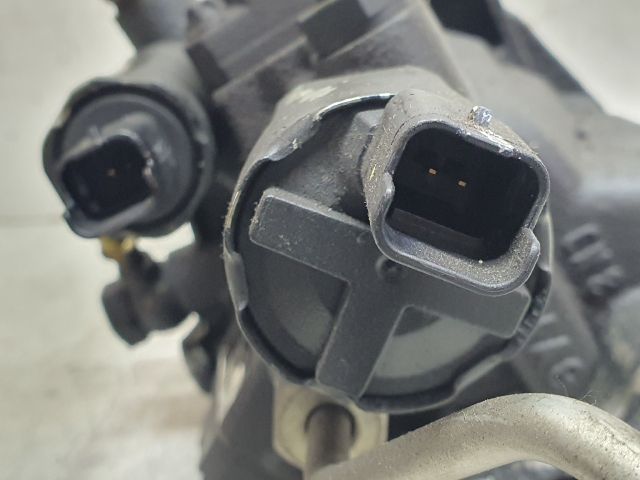 bontott DACIA DUSTER Nagynyomású Szivattyú