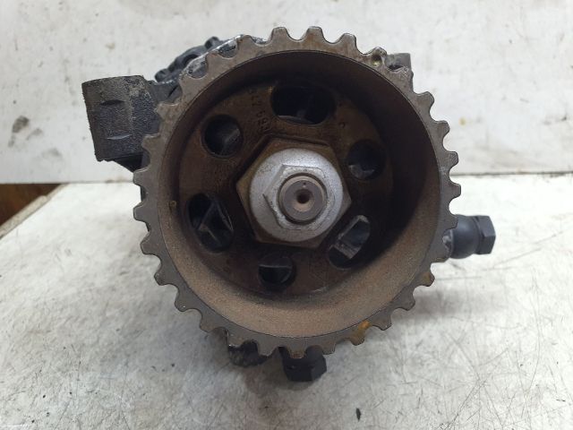 bontott DACIA DUSTER Nagynyomású Szivattyú