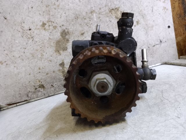 bontott DACIA DUSTER Nagynyomású Szivattyú