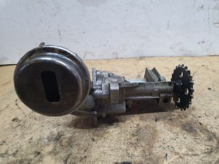 bontott DACIA DUSTER Olajszivattyú