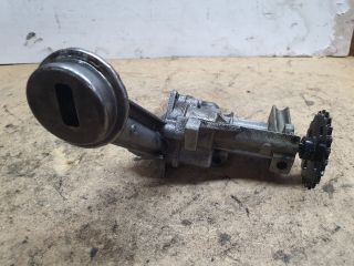 bontott DACIA DUSTER Olajszivattyú