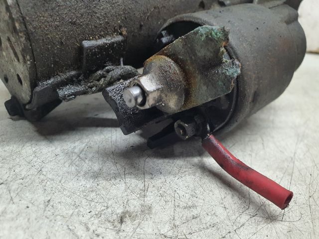 bontott DACIA DUSTER Önindító