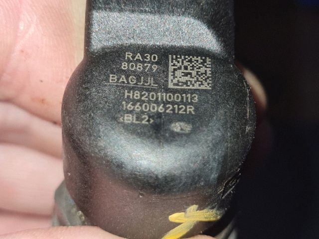 bontott DACIA DUSTER Porlasztó (1 db)