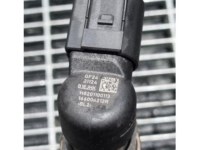 bontott DACIA DUSTER Porlasztó (1 db)