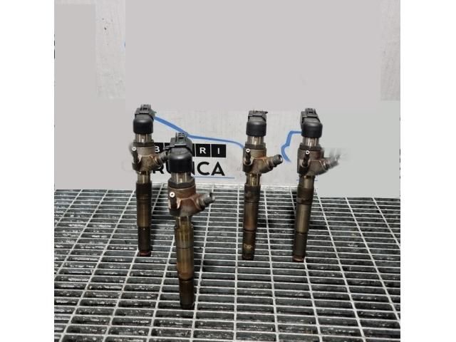 bontott DACIA DUSTER Porlasztó (1 db)