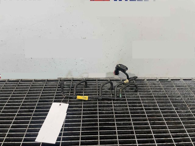 bontott DACIA DUSTER Résolajcső