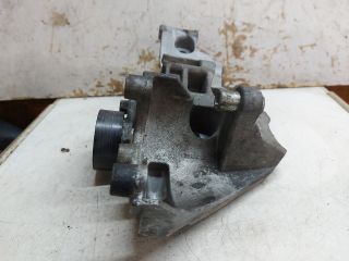 bontott DACIA DUSTER Szervó Tartó Bak Szíjfeszítővel