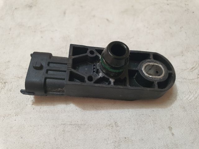 bontott DACIA DUSTER Szívócső Nyomásérzékelő