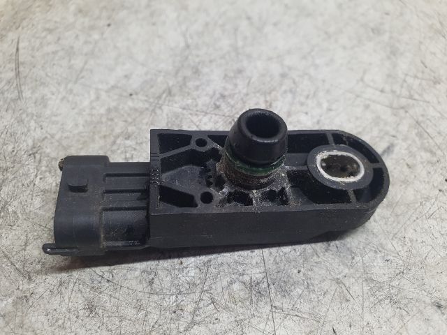 bontott DACIA DUSTER Szívócső Nyomásérzékelő